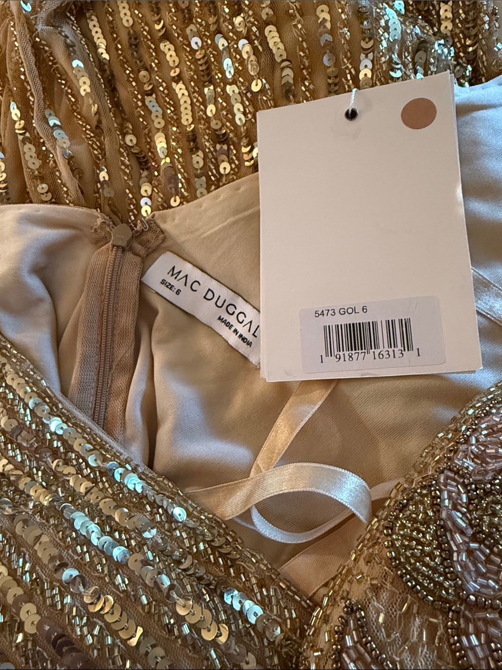MAC DUGGAL Gold Beaded Floral Sleeveless Gown - Picture 14 of 17
